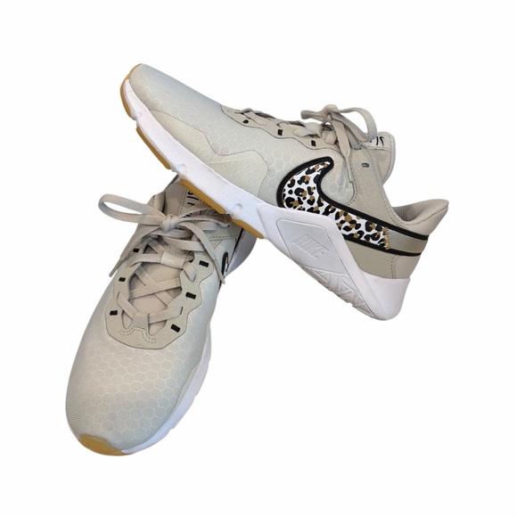 nike legend essential 2 premium light bone